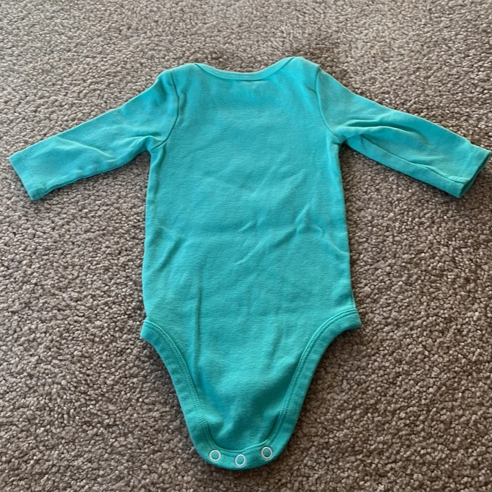 Carters 3M Long sleeve Onesie (set 2)